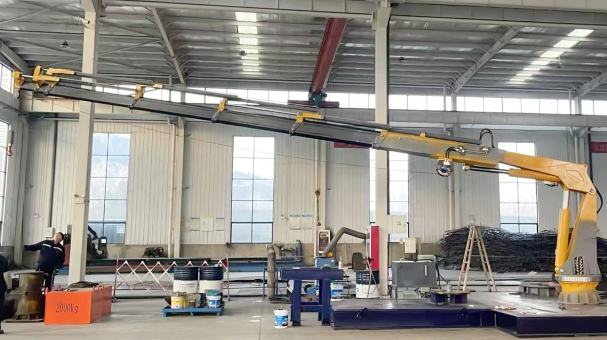Foldable Knuckled Boom Crane Foldable Knuckled Boom Crane